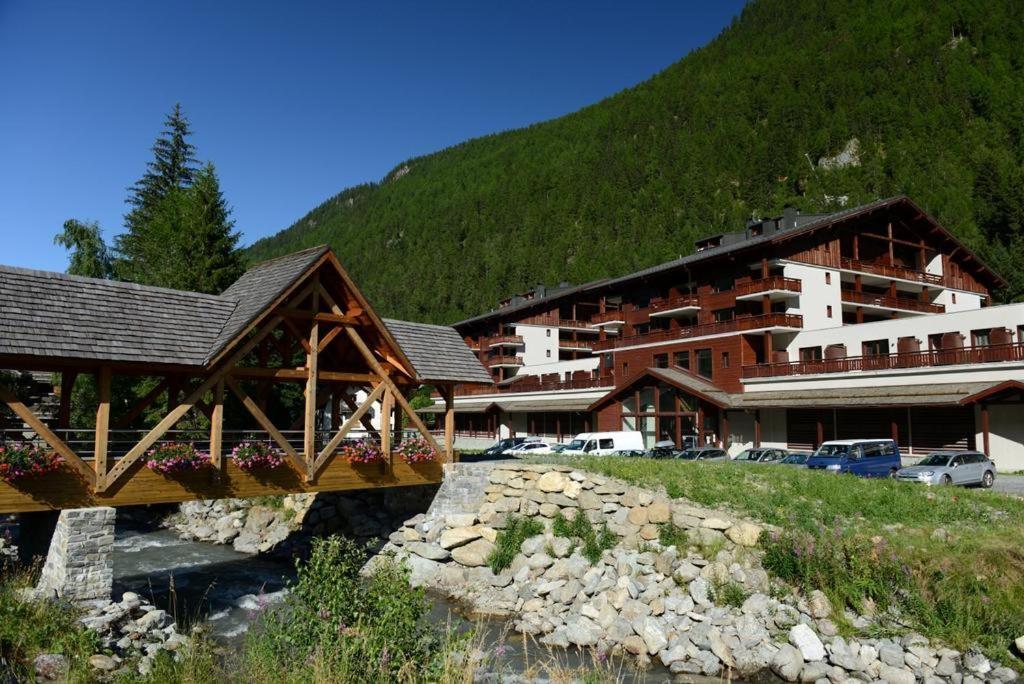 Viachamonix I Confort & Nature, Skis Aux Pieds Vallorcine Exteriör bild